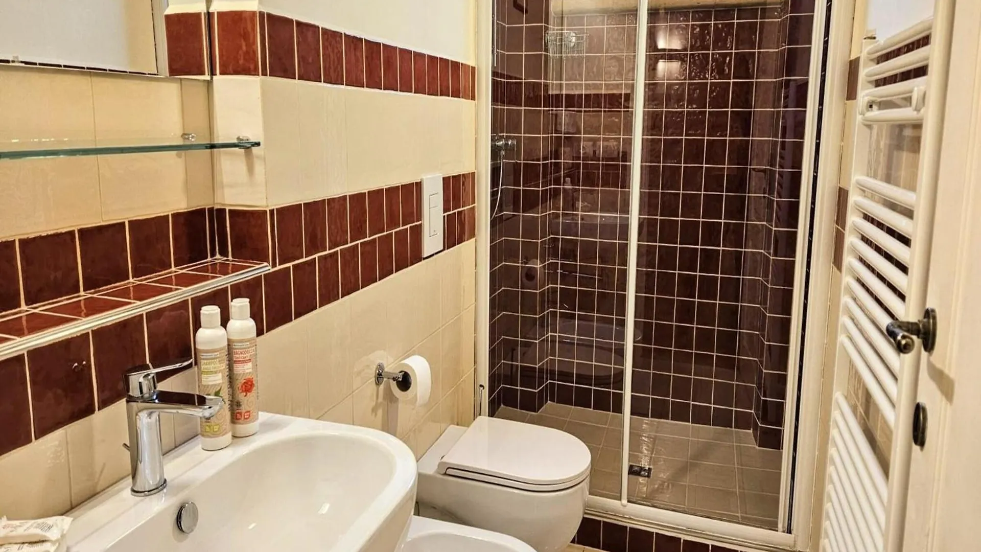 Loft In A Beautiful Villa With Swimming Pool Monsano